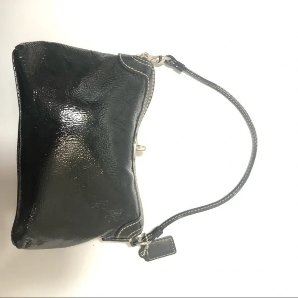 Coach vintage y2k black patent leather mini wristlet bag